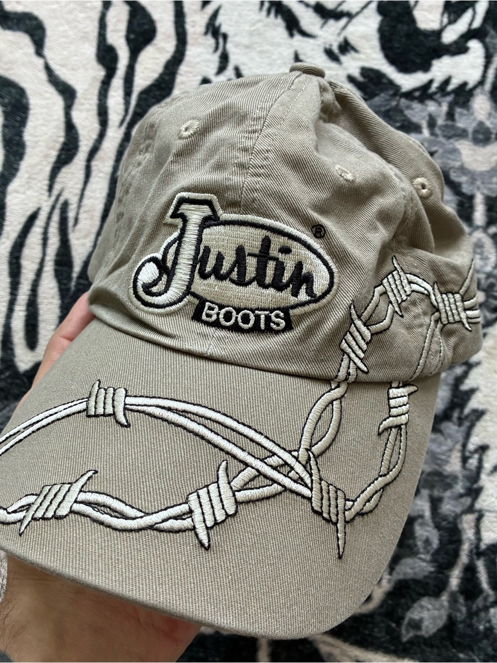 000 - VINTAGE 00s JUSTIN BOOTS BARB WIRE EMBROIDERED Y2K COWBOY WESTERN HAT